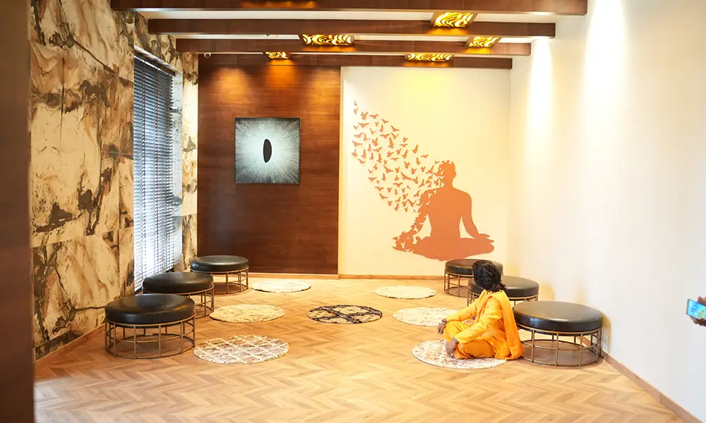 Sai World Empire Amenities